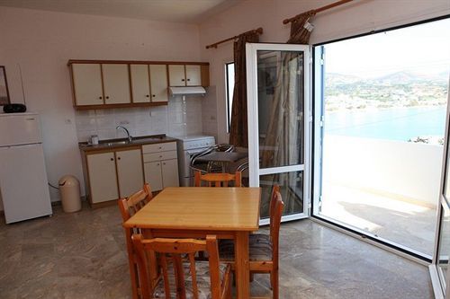 Cretasun Apartments Makrýgialos Esterno foto